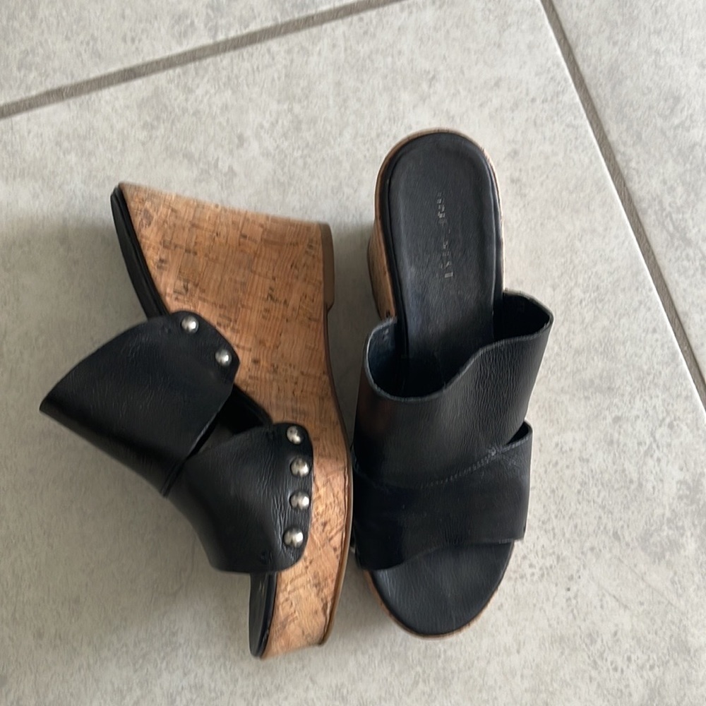 Nine West Black & Cork Wedge Sandals